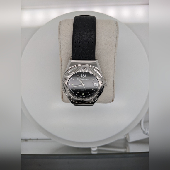 Designer $500 Mercedes Benz Classic Car Wheel Rim Watch - Picture 3 of 13